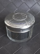 pot a pommade en cristal et