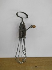 Ancien Batteur Manuel Fouet Marque Le Tourbillon - Cuisine Vintage 