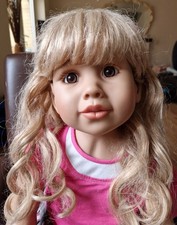 Monika Peter Leicht Doll