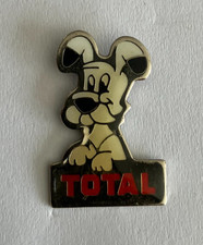 109 - Pin's BD ASTERIX -