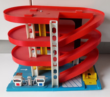 GARAGE COQUEVAL ESSO dans l'état