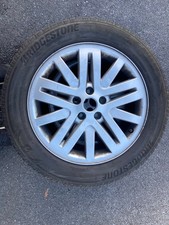 4 roues Espace IV équipées  pneus Hiver Bridgestone 225/55/R17