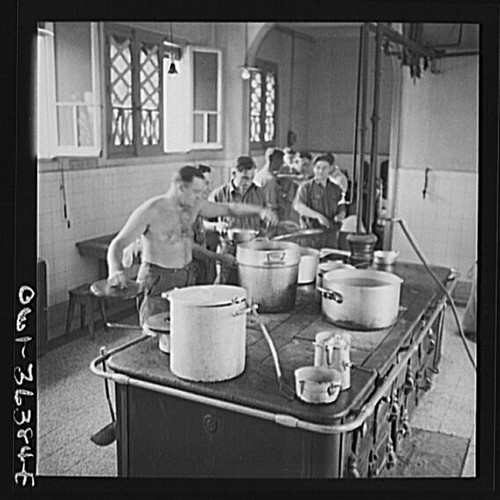 Photo men cooking large - photo:men,