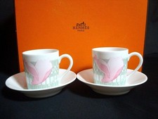 Ensemble soucoupe tasse