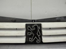Calandre PEUGEOT 205 PHASE 2 780944