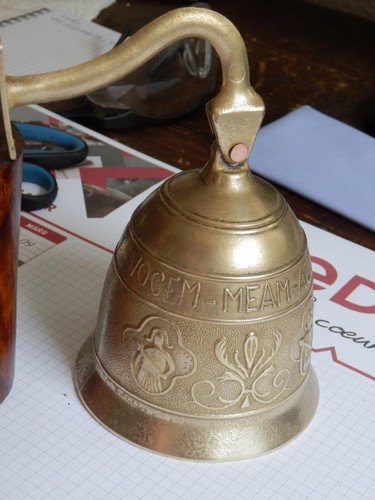 Très belle petite cloche - belle, de