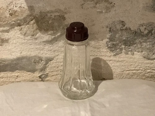 Ancienne saupoudreuse sucre - ancienne,