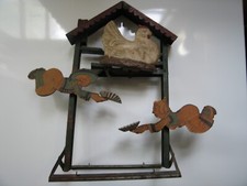 Jouet peint ancien la poule