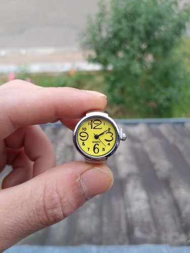 Bague montre quartz - montre, jaune