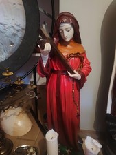 grande statue Sainte Rita