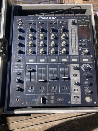 Djm 700 pioneer - 700,