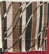 CARRE FOULARD PIERRE CARDIN