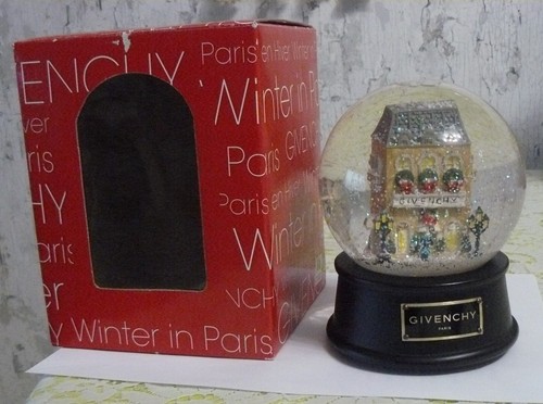 Boule neige musicale - boule,
