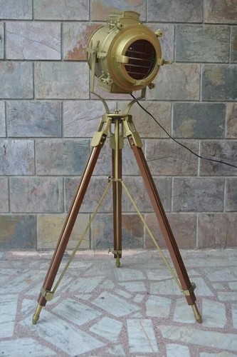 Spot light hollywood studio - studio,