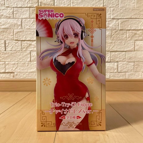 Figurine super sonico - super, trio