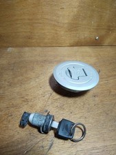 ENSEMBLE BOUCHON  Et SERRURE DE SELLE HONDA XRV 750 AFRICA TWIN RD07A RD07 