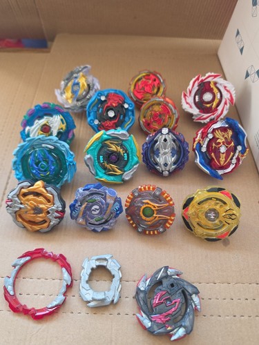 Set beyblades - 12, beyblades.