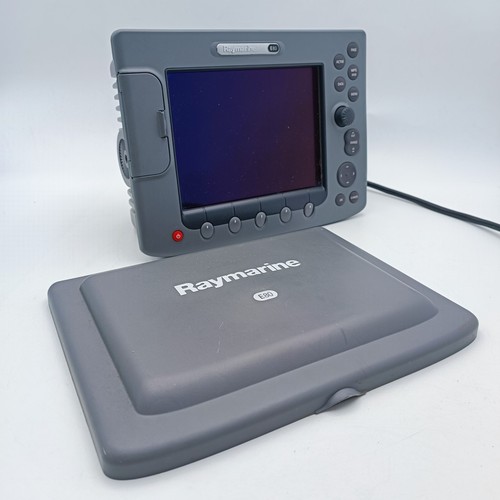 Raymarine e80 e02011 mfd - raymarine,