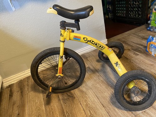 Yellow cyco cycle - yellow, cyco-cycle