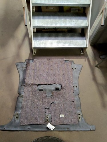 Tapis coffre mitsubishi - tapis,