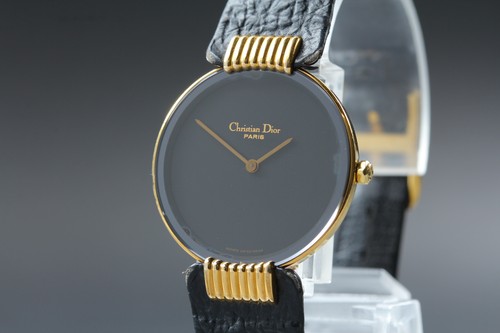 Presque comme neuve montre - [presque,