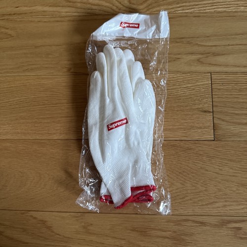 Supreme box logo - box, rubberized