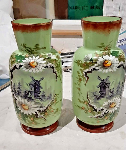Ancienne paire vases en - de,