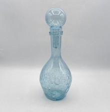 Carafe bouteille en verre soufflé bullé coloré bleu azur de Biot XXème