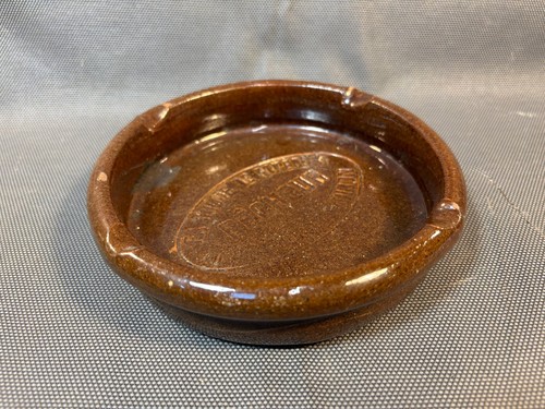 Ancien cendrier terre - ancien, cuite