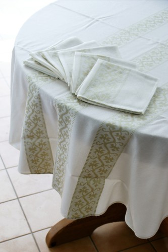 Nappe ronde 150cm 6 - +,