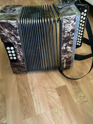 Accordéon hohner victoria - accordéon,