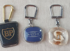 Lot d'anciens portes clés publicitaires, Froid Satam, Suze, BP, Bourbon