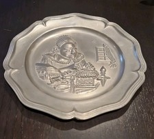 Assiette Decorative En Etain