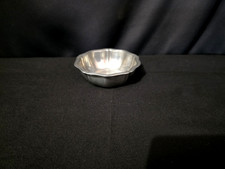 Coupelle ancienne en étain