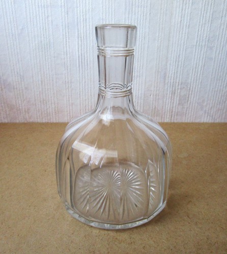 Ancienne belle carafe cristal