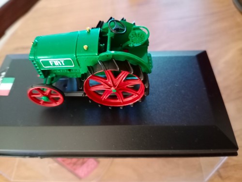 Tracteur fiat 700a vert 1928 - ,