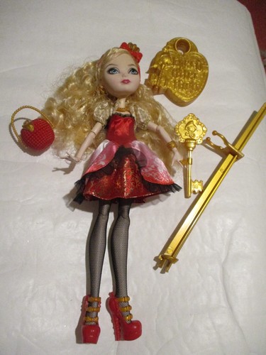 Poupee ever after - after, high