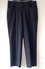PANTALON HOMME Marque STUDIO Armand THIERY taille 40  Noire fines rayures grises