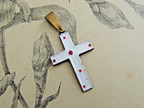 Ancienne croix émaillée