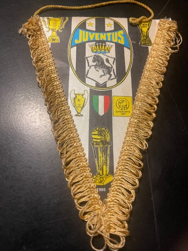 Ancien fanion ecusson football - ecusson,