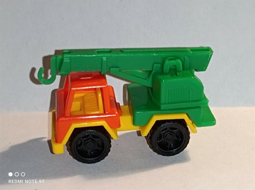 Véhicule miniature camion - véhicule,