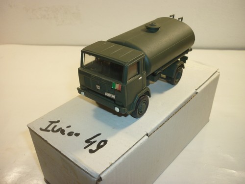 Kit resine fiat iveco - 1/43,