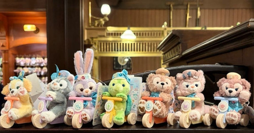 Lot tokyo disney resort - disney,