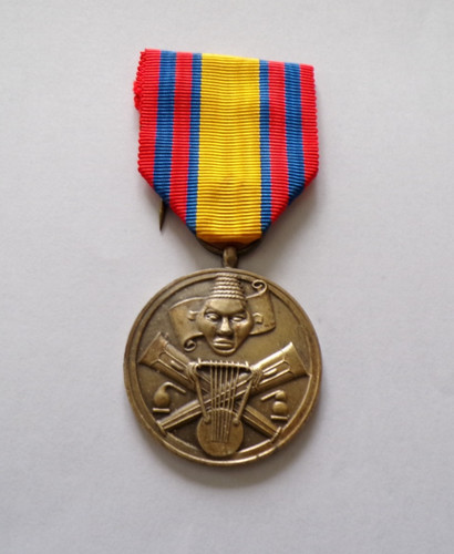 Medaille merite des arts - medaille,