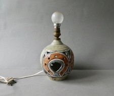 lampe en céramique ajourée