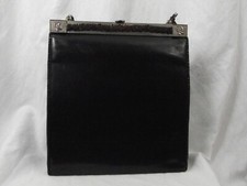 Sac en cuir noir vernis, cousu