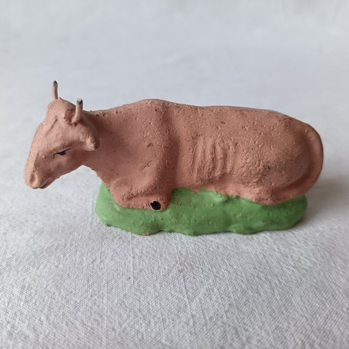 Vache couche santon devineau - vache,