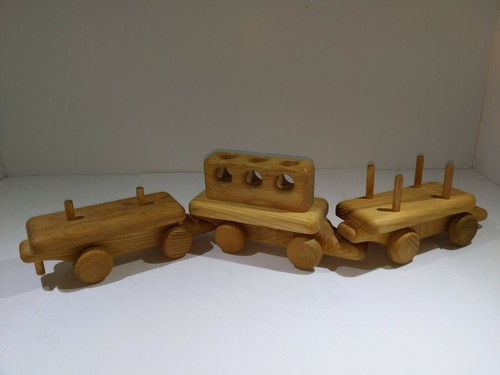 Wood pull toy - wood,