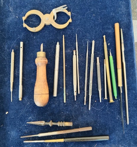 Lot outils horlogerie anciens