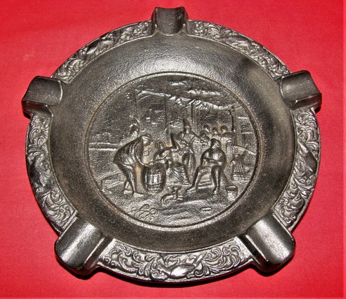 Ancien cendrier fonte - cendrier,